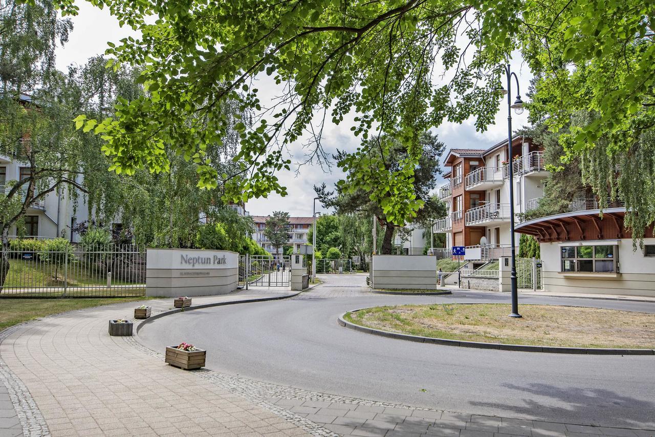 Four - Neptun Park By Oneapartments غدانسك المظهر الخارجي الصورة